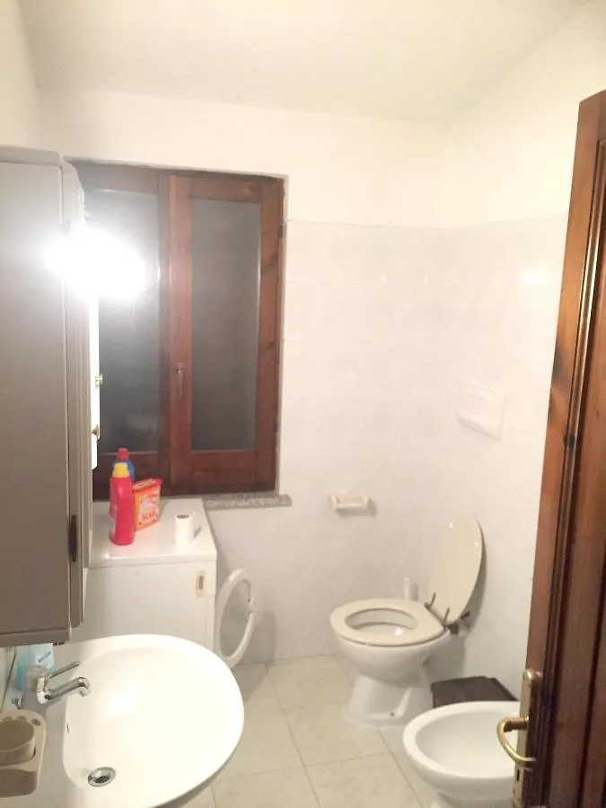 Suaredda City View Apartment: Beach Proximity & Furnished Balcony San Teodoro  0*, San Teodoro (Sardinia) Italy
