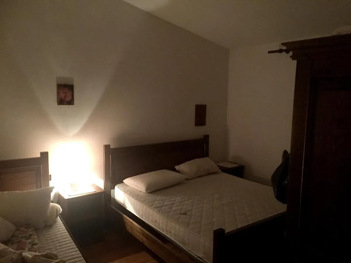 Suaredda City View Apartment: Beach Proximity & Furnished Balcony San Teodoro  Italy